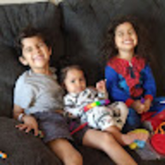 Meet your Posher, Evanjelina - Picture 1 of 1